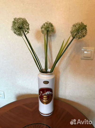 Ваза из форфора