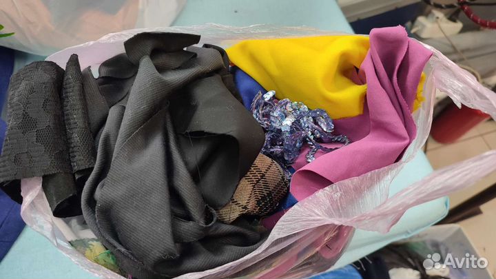 Лоскут обрезки ткани