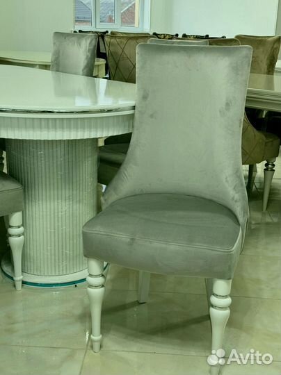 Стол и стулья от производителя. В наличии