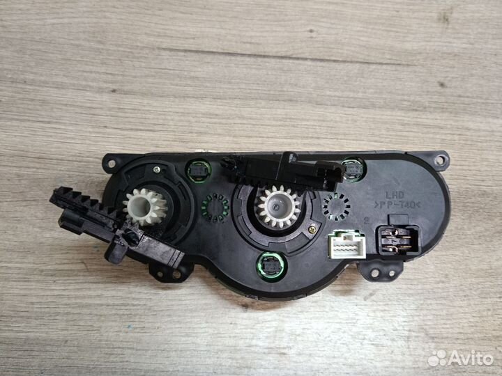 Блок управления отопителем Chevrolet lacetti