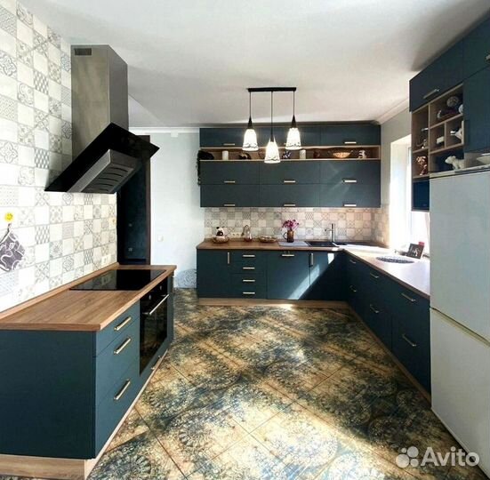 Кухонные гарнитуры новые под ключ