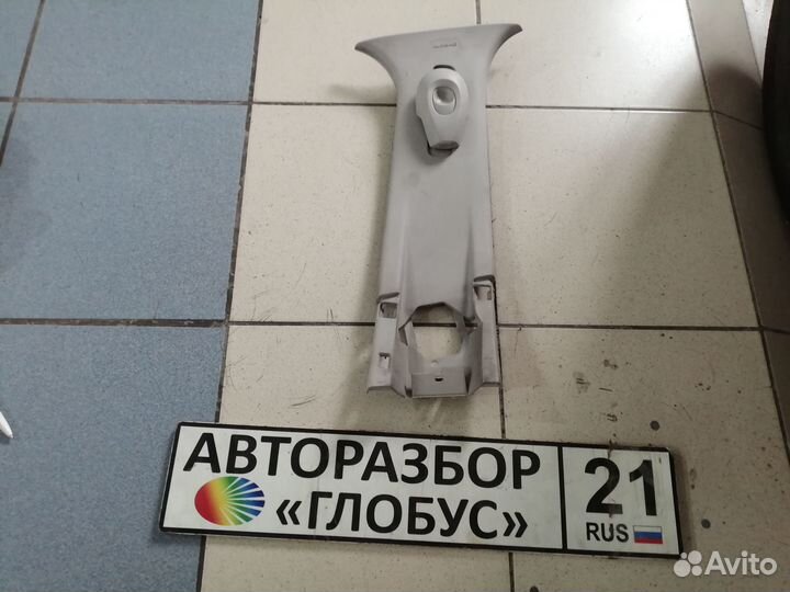 Накладка средней стойки Renault Fluence