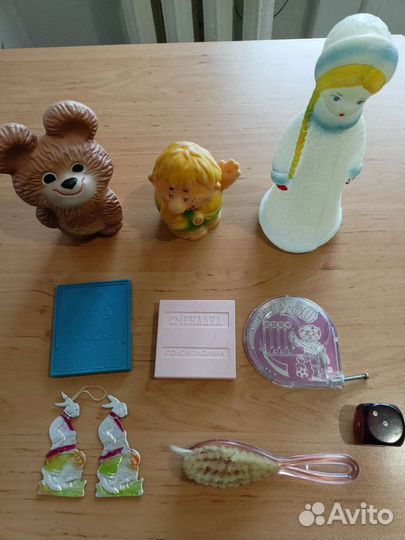Игры, микроскоп, кубик, Снегурочка и др. СССР