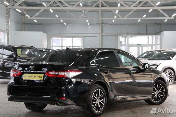 Toyota Camry 2.5 AT, 2018, 150 000 км