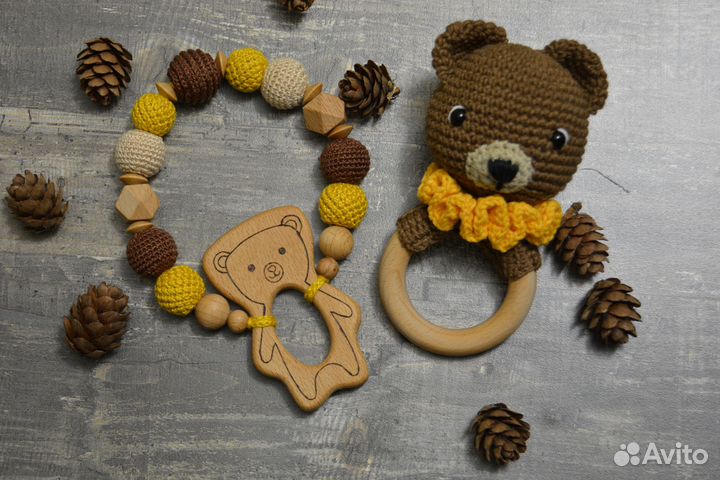 Деревянные игрушки. Слингобусы