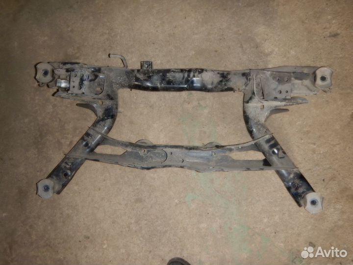 Подрамник задний Volkswagen Tiguan 2