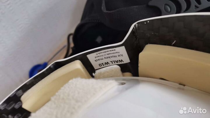 Хоккейный шлем wall 10