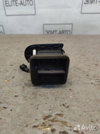 Воздуховод торпеды правый Porsche Cayenne 957 4.8