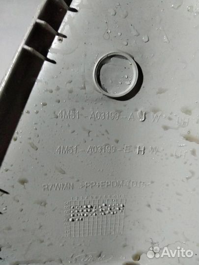 Обшивка стойки передней левой верхней 4m51a03199