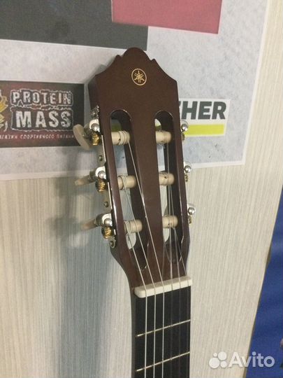 Гитара акустическая Yamaha