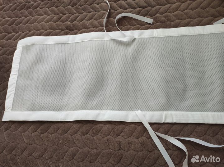 Бортики в кроватку (сетка)