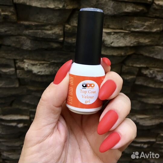 Лак для ногтей матовый топ Velour. Новый