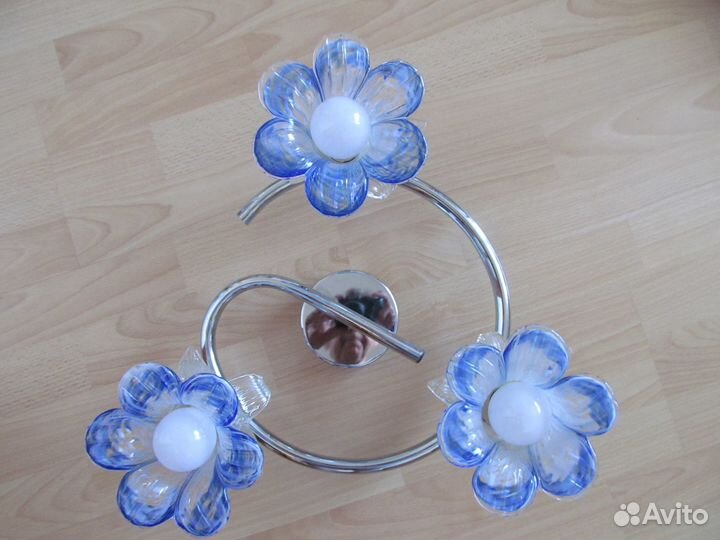 Люстра, розетки, выключатели