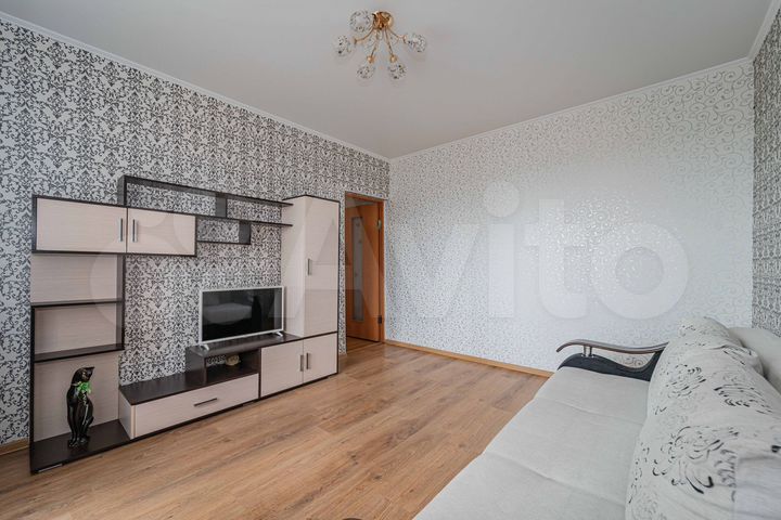 2-к. квартира, 47 м², 7/10 эт.
