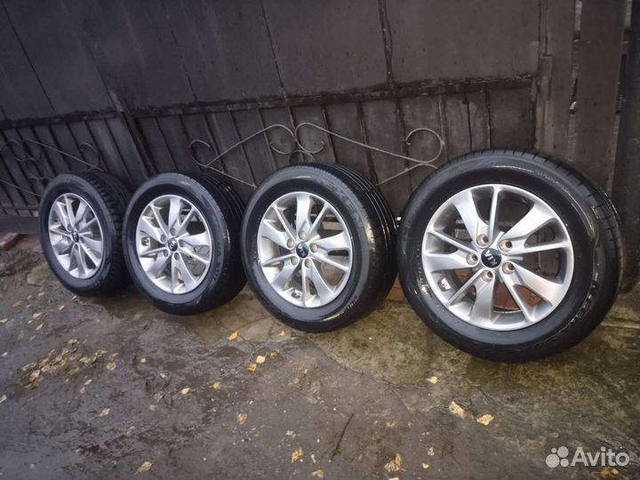 Оригинальный комплект колес Киа Оптима r16