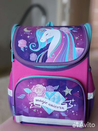 Рюкзак школьный