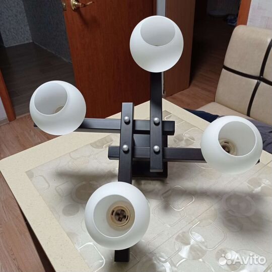 Светильник потолочный