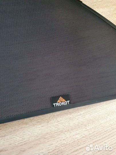Солнцезащитная шторка trojot