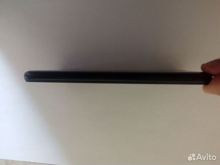 Мобильные телефоны на запчасти