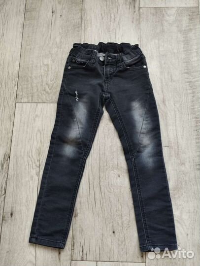 Джинсы фирменные, рост 104