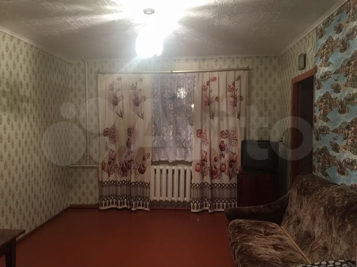2-к. квартира, 35 м², 1/2 эт.