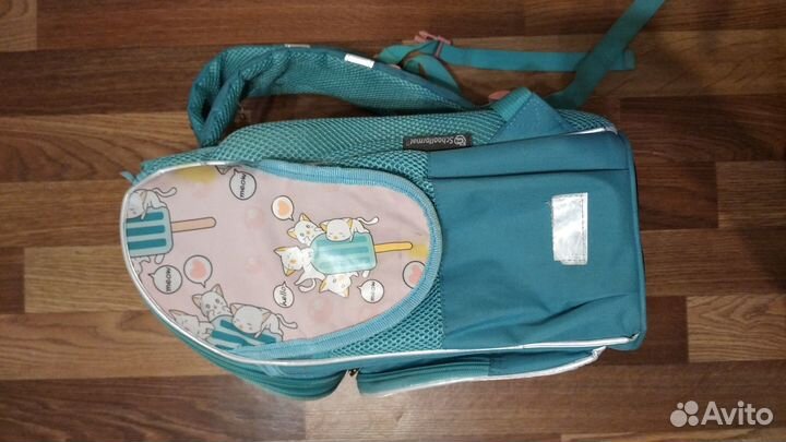 Школьный рюкзак