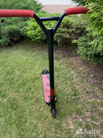 Трюковой самокат