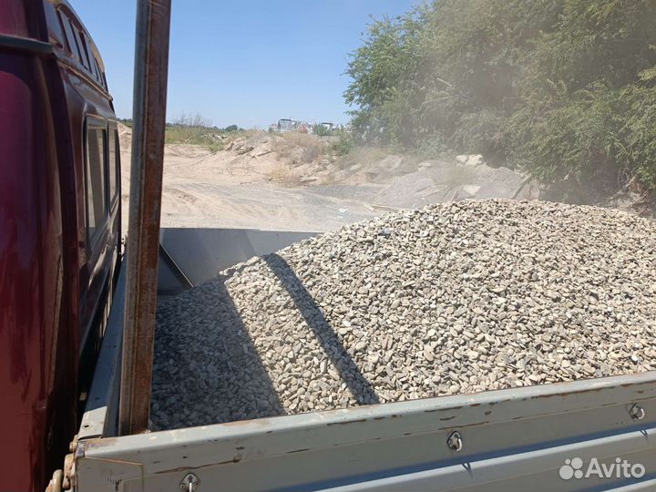 Щебень, песок строительный