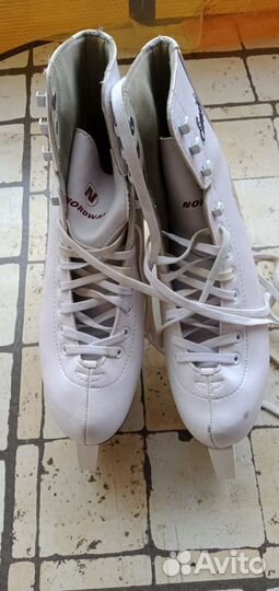 Коньки женские 38р