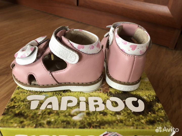 Сандалии для девочки