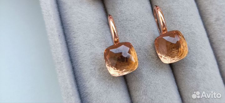 Серьги с кристаллами