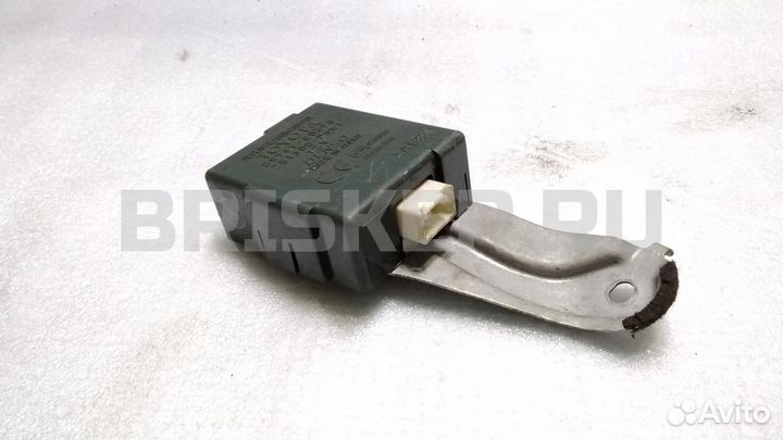 Блок электронный Тойота Лэнд Крузер 100