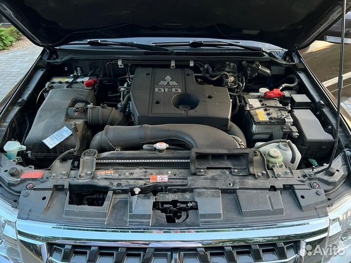 Mitsubishi Pajero 3.2 AT, 2018, 86 000 км