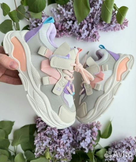 Новые босоногие дышащие кроссовки р.22,23