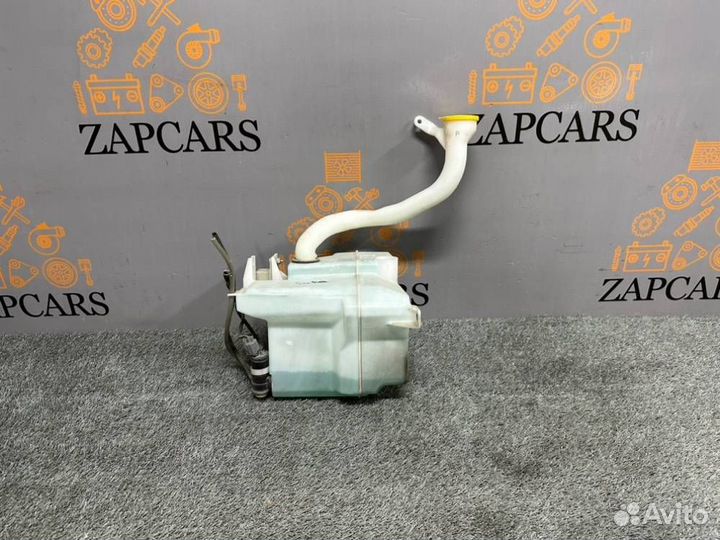 Бачок омывателя Subaru Legacy 5