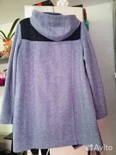 Пальто женское 52 размер
