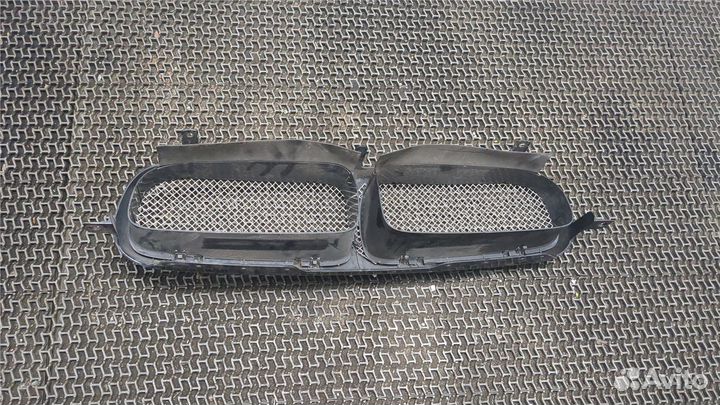 Решетка радиатора Jaguar XJ 2003–2008, 2003