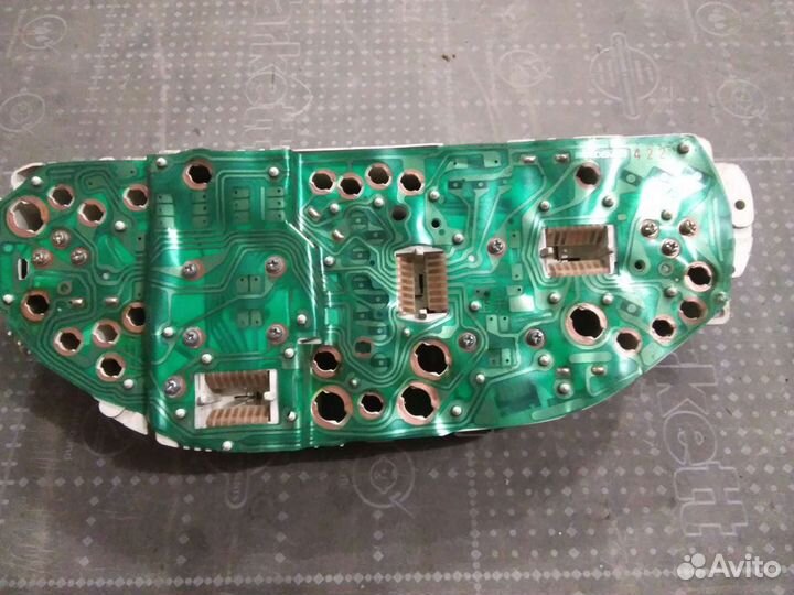 Запчасти на Галант VII