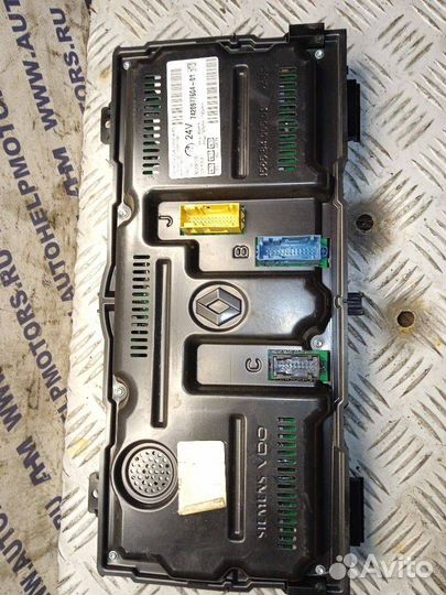 Панель приборов (щиток) Renault Magnum 2006