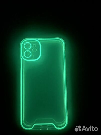Продам чехол на iPhone 11, новый