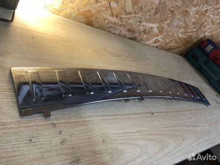 Накладка бампера задняя Mercedes-Benz Ml