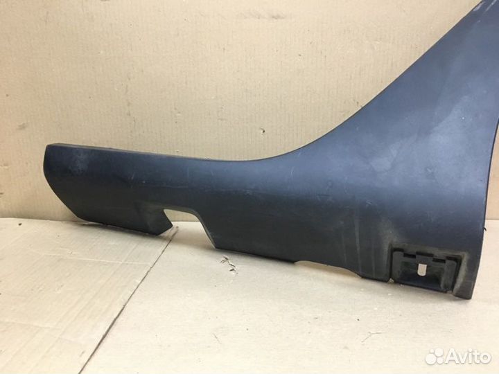 Накладка крыла задняя левая Renault Logan Stepway