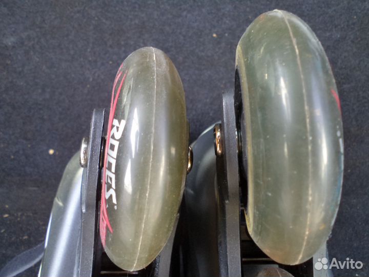 Роликовые коньки новые Roces 84 43 размер