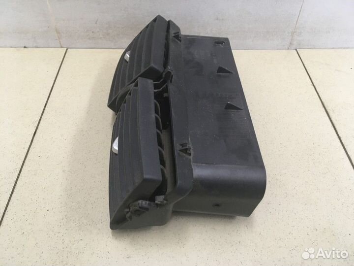 Дефлектор воздушный 307 2001-2007