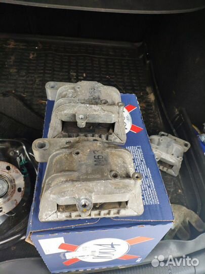 Passat b7 опоры двигателя