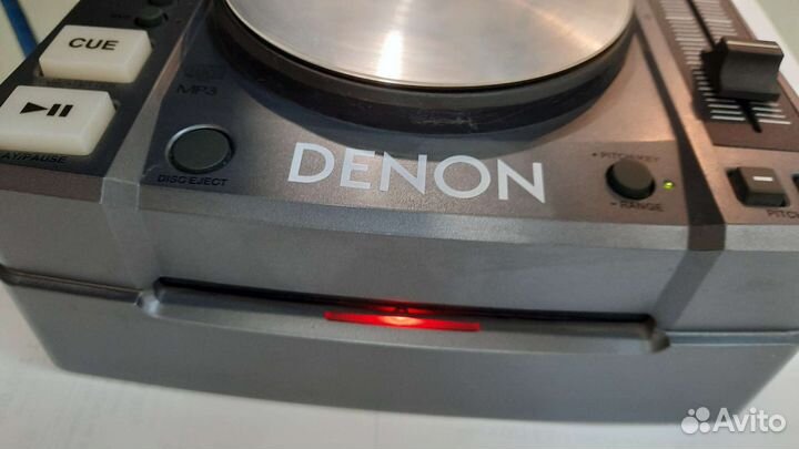 Denon DN-S1000 - DJ CD-проигрыватель
