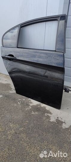 Дверь задняя правая bmw е90