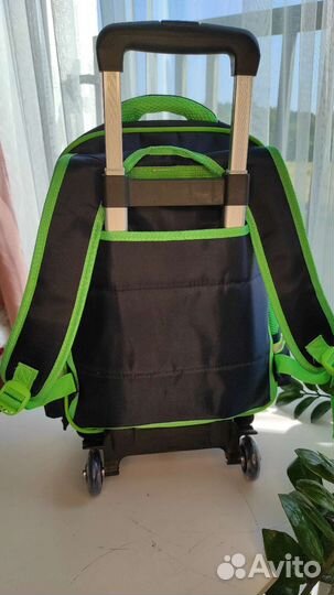 Школьный рюкзак