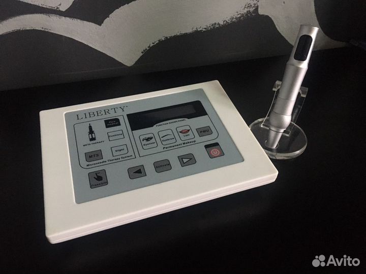 Профессионая машинка, блок для татуажа