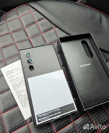 Samsung Galaxy S23, 8/128 ГБ